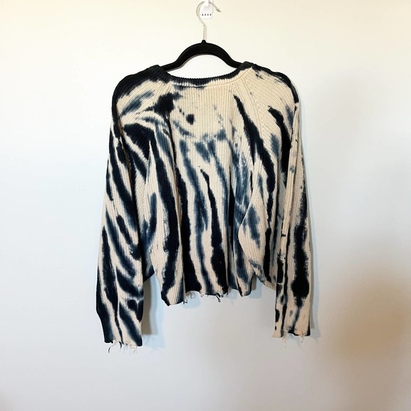 Young fabulous and broke coraline sweater zebra oversized xs - Picture 2 of 9